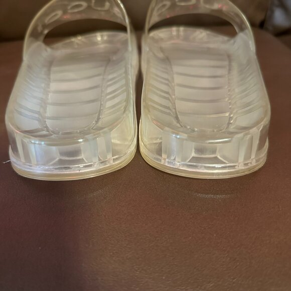 Gucci Transparent Rubber Logo Slides - Picture 5 of 11